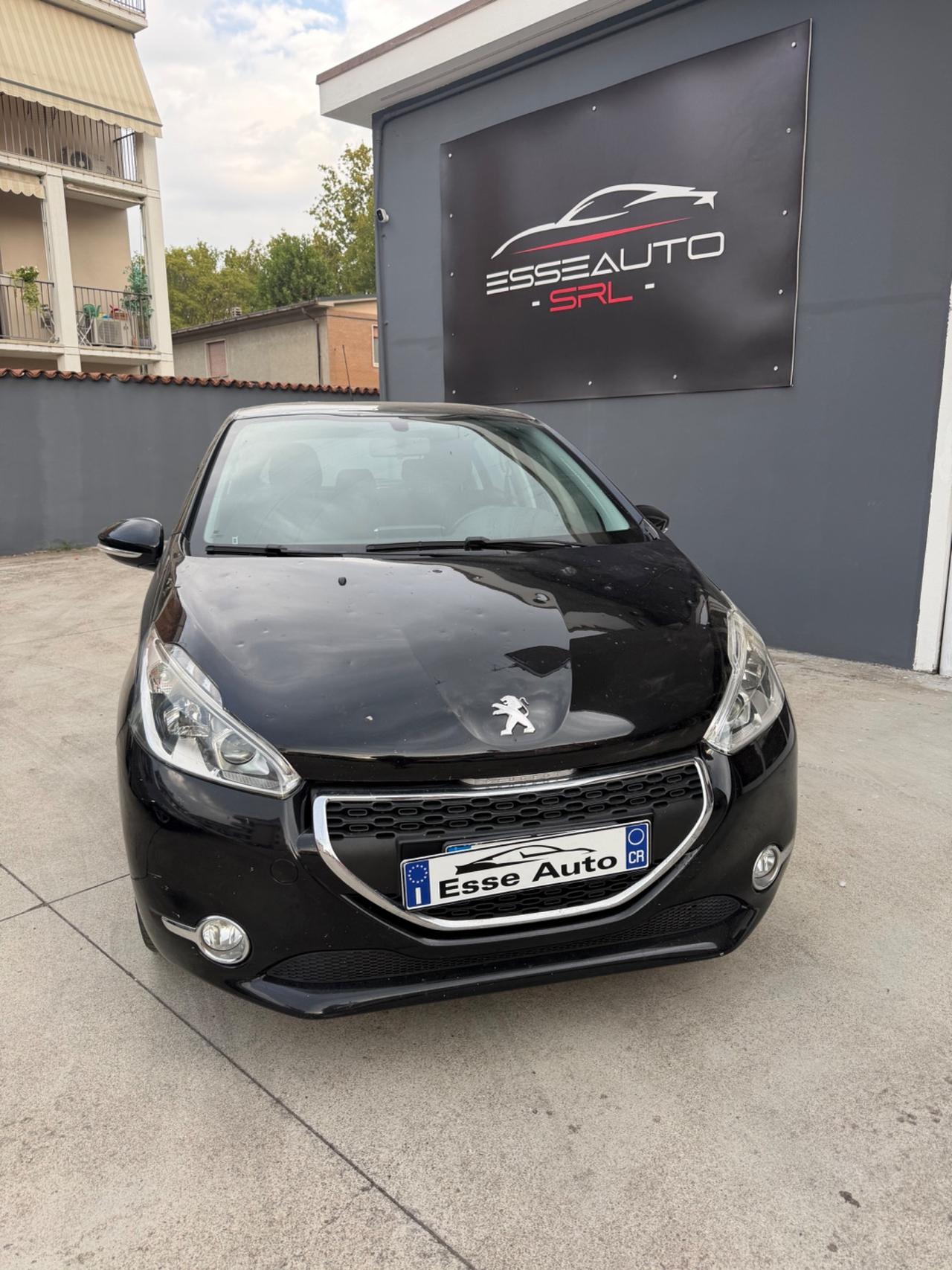 Peugeot 208 PureTech 82 5p. GPL Access