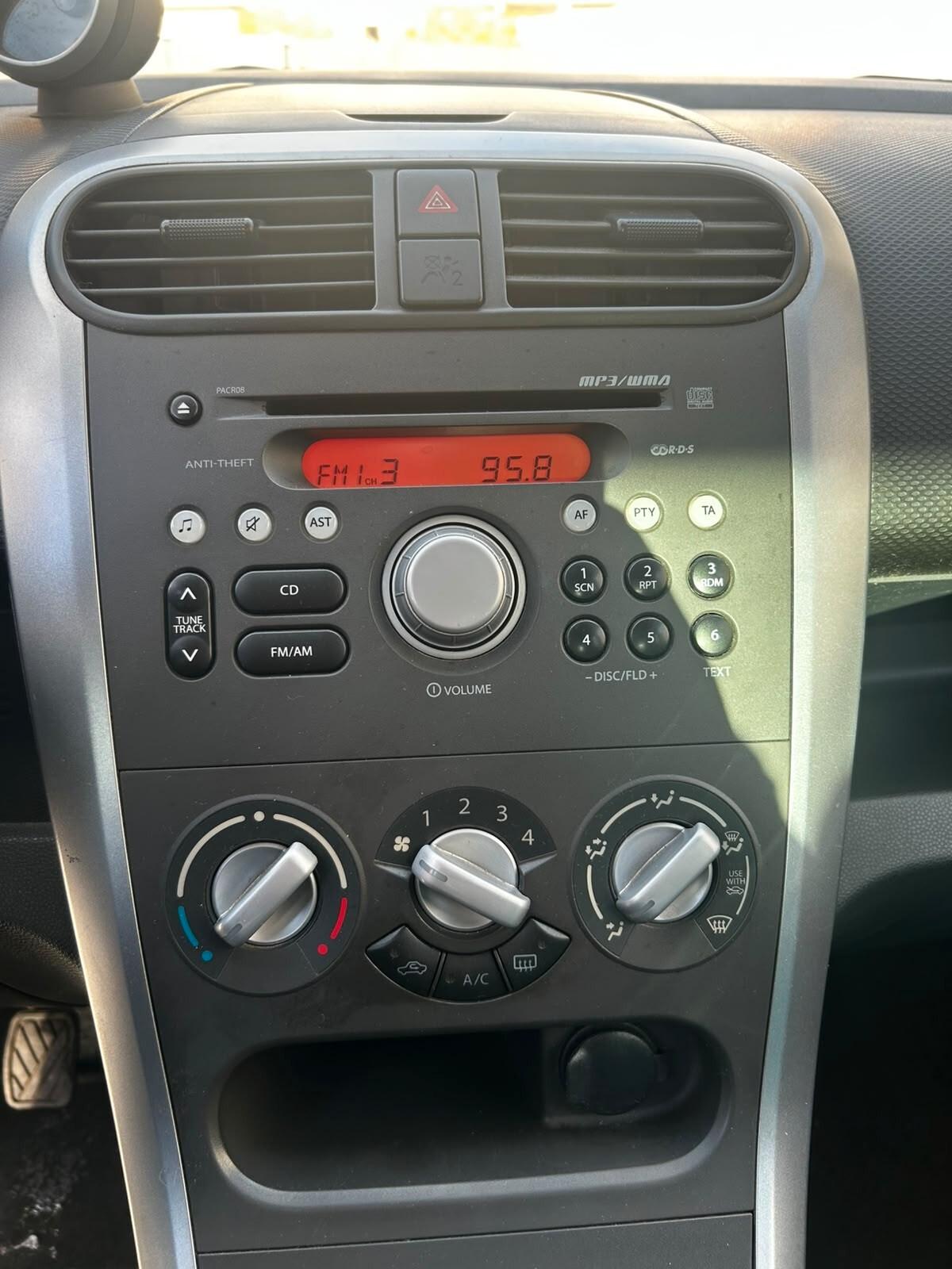 Suzuki Splash 1.0 VVT GLS Style