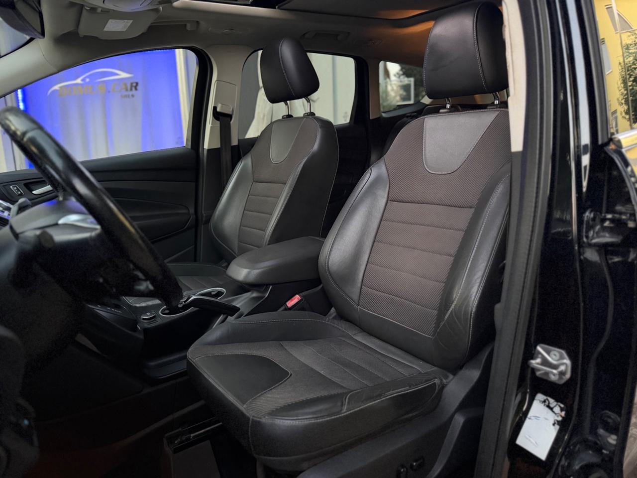 Ford Kuga 2.0 TDCI 180 CV S&S 4WD Powershift Titanium X