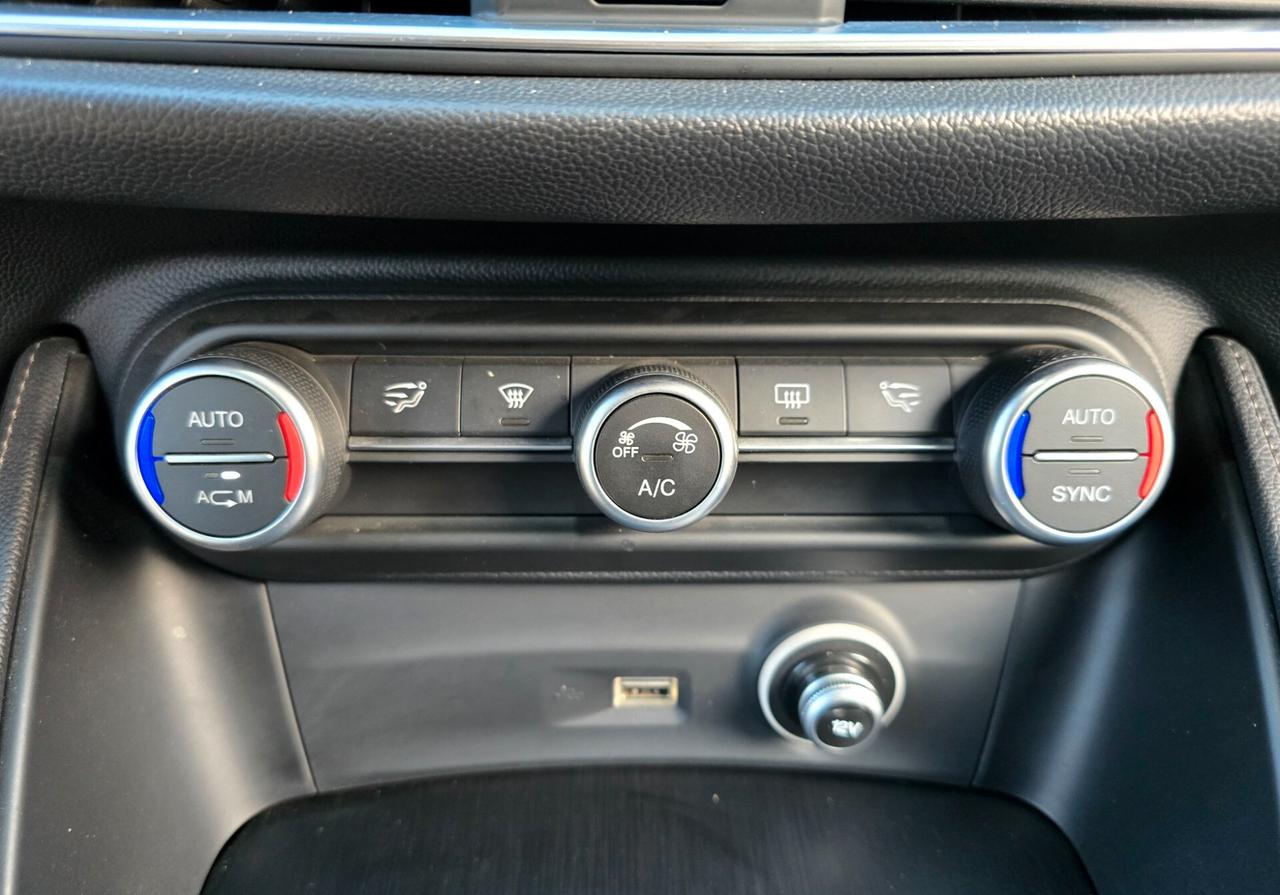 ALFA ROMEO STELVIO 180CV Q4 2019 PERFETTA