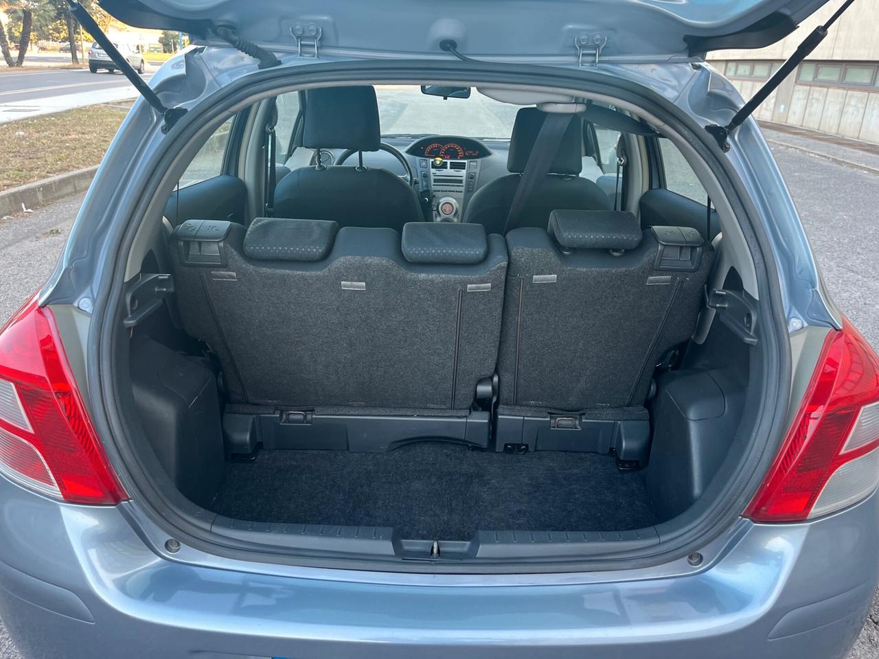 Toyota Yaris 1.0 VVT-i 70cv