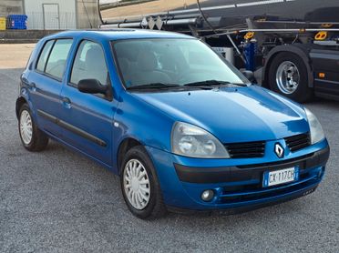 Renault Clio 1.1 benzina 2005