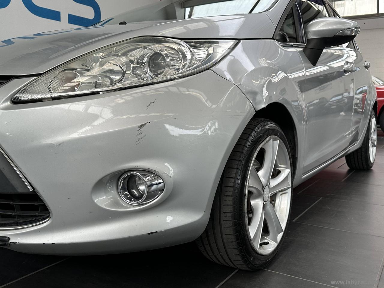 FORD Fiesta 1.2 16V 5p. Titanium