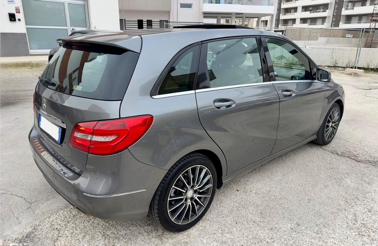 Mercedes-benz B 200 BlueEFFICIENCY Premium