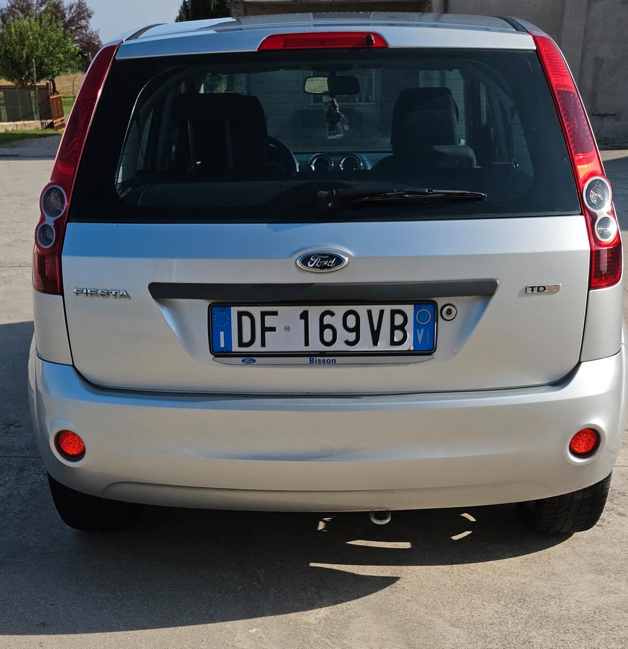 Ford Fiesta 1.4 TDCi 5p. Ghia