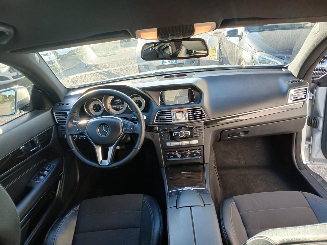 Mercedes-benz E 220 E 220 CDI Coupé Executive