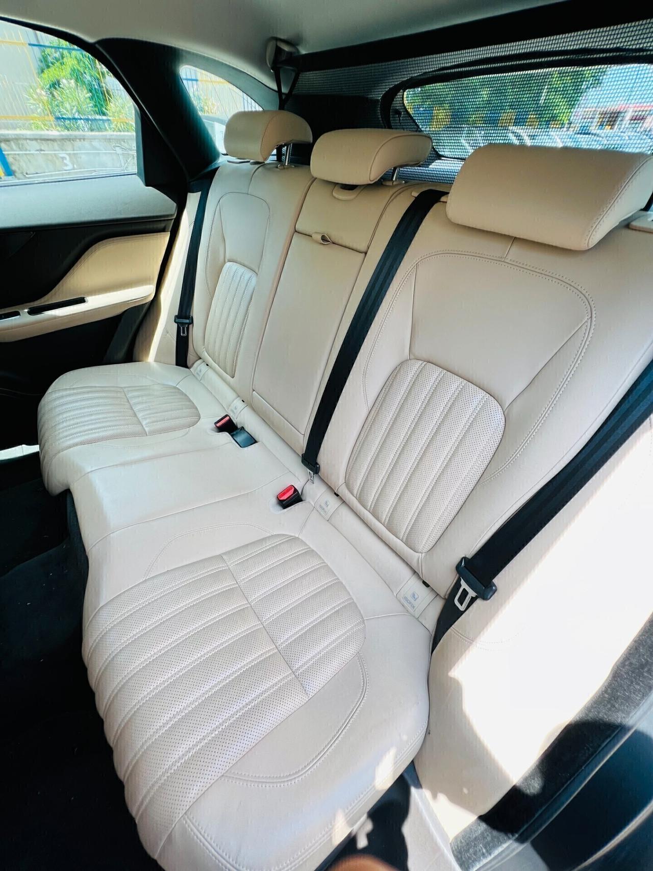 JAGUAR F-PACE 180CV AUT. PRESTIGE - 2016