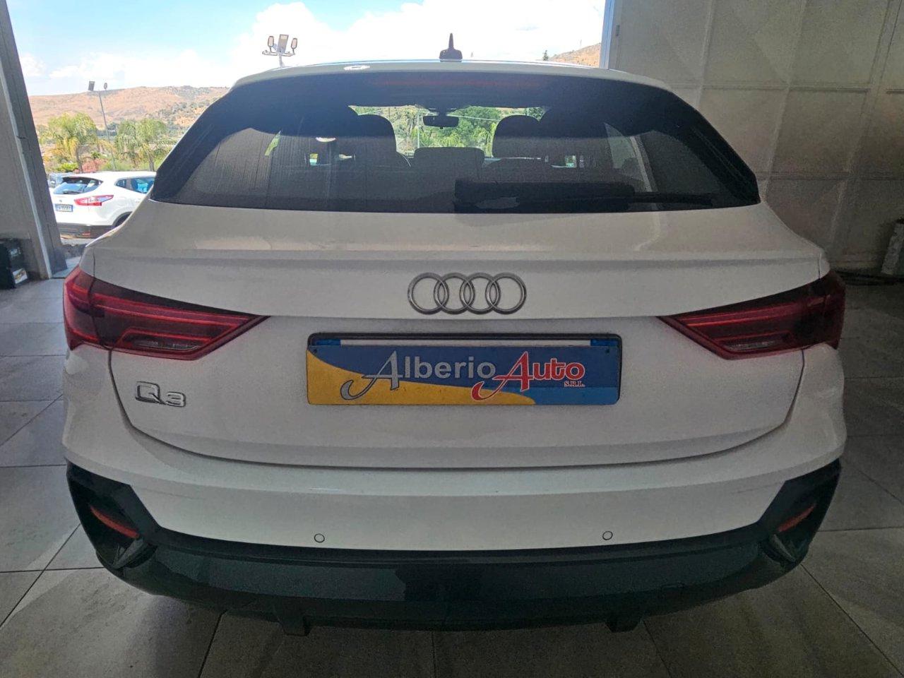 Audi Q3 Sportback 35 2.0 tdi S line edition s-tronic