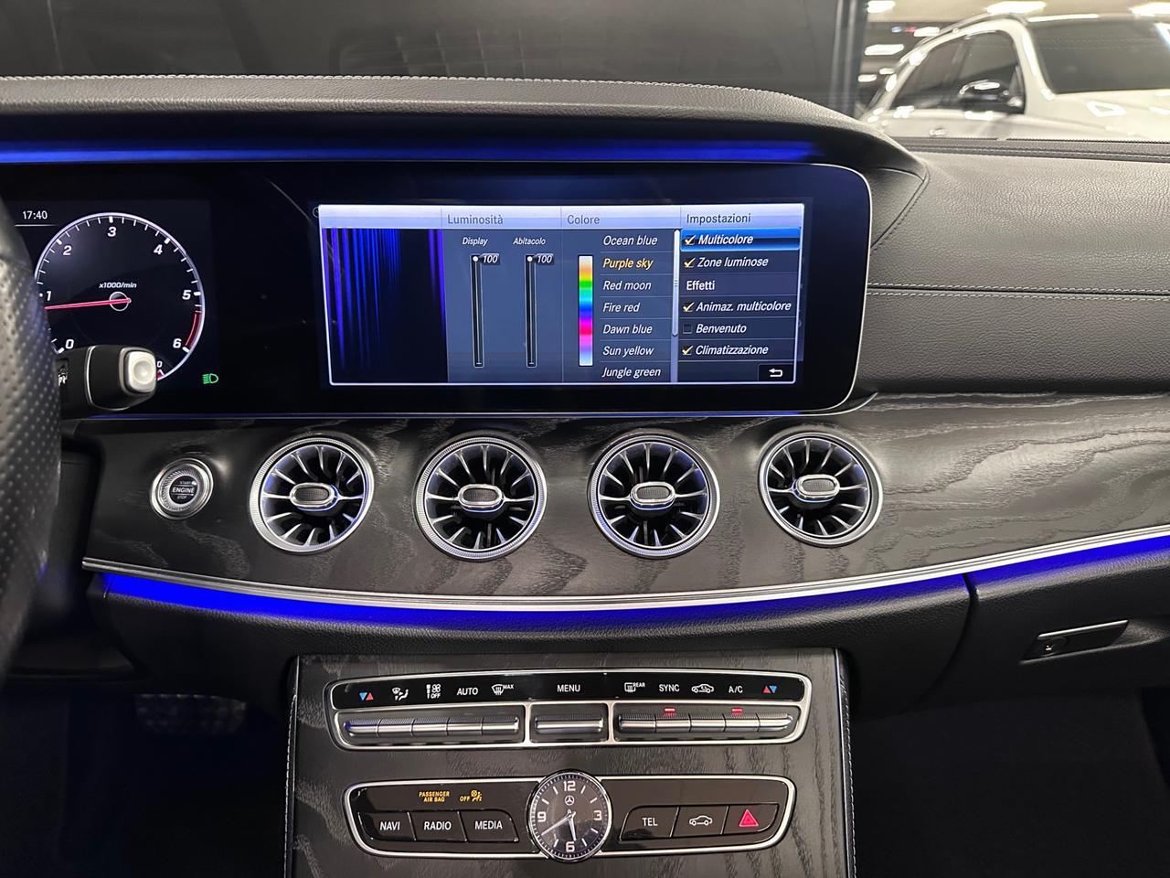 Mercedes-Benz E 220 E Cabrio 220 d Premium Plus auto