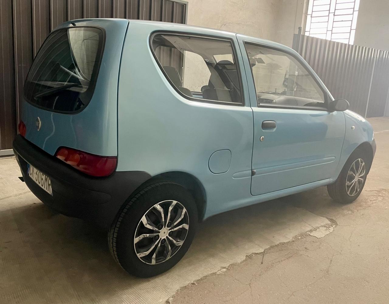Fiat 600 1.1 benz. Anno 2004 - appena tagliandata