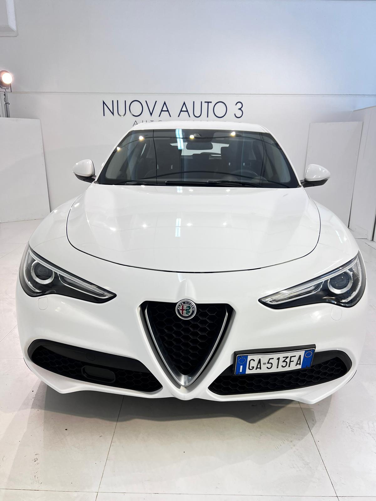 Alfa Romeo Stelvio 2.2 Turbodiesel 190 CV AT8 Q4 Business