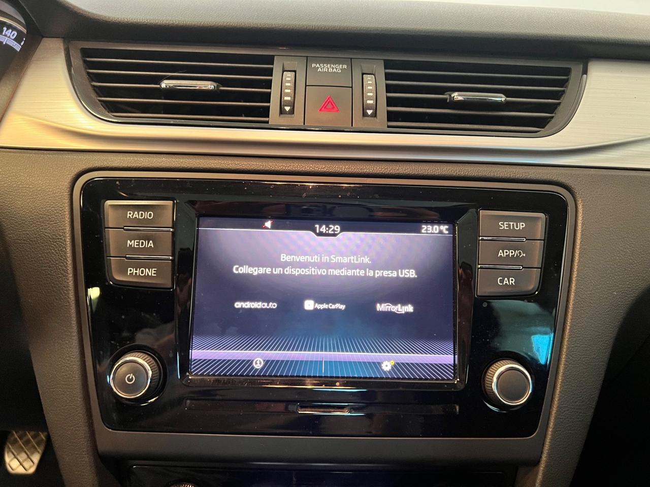 Skoda Rapid 1.0 TSI 110 CV Design Edition