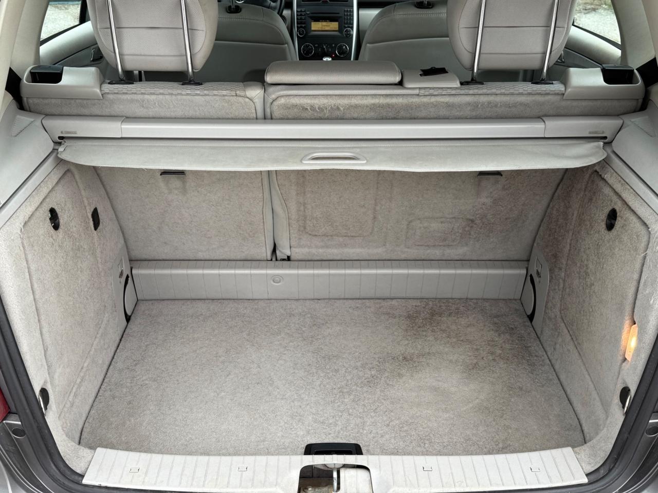 Mercedes-benz A 150 A 150 BlueEFFICIENCY Coupé Elegance