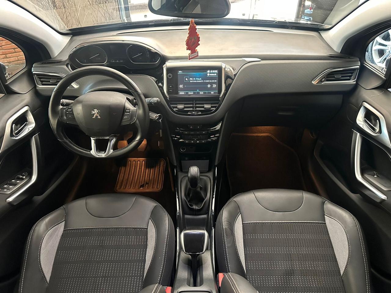 Peugeot 2008 PureTech 82 S&S Allure