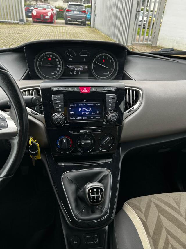 LANCIA Ypsilon 1.2 69 CV 5 porte Elefantino NEO PATENTATO