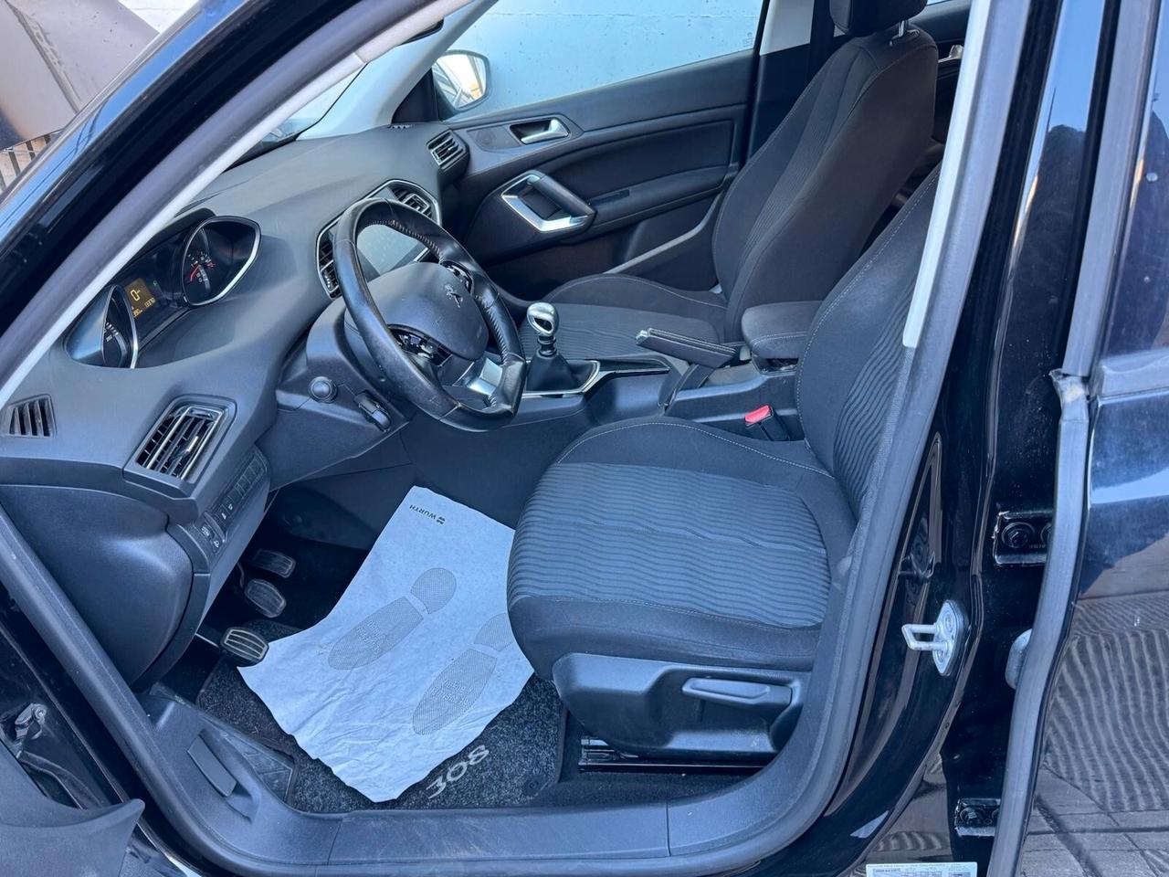 Peugeot 308 BlueHDi 100 S&S SW Business