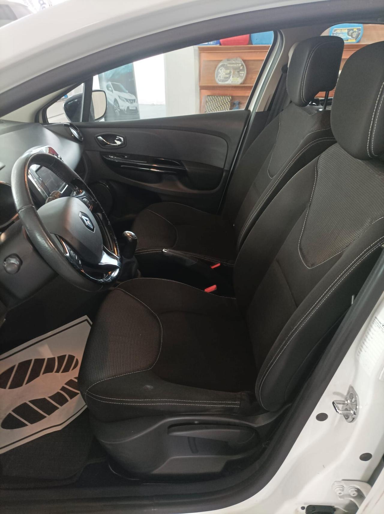 Renault Clio 1.2 16V 5 porte Live! SOLO 113000KM