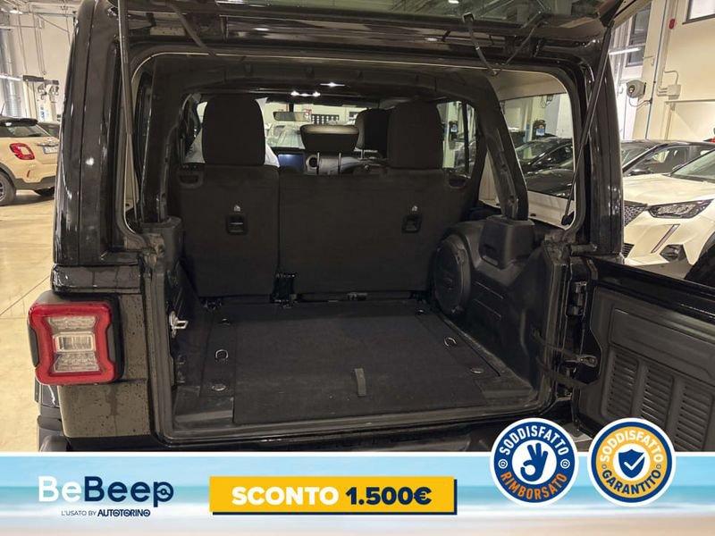 Jeep Wrangler UNLIMITED 2.0 TURBO SAHARA AUTO