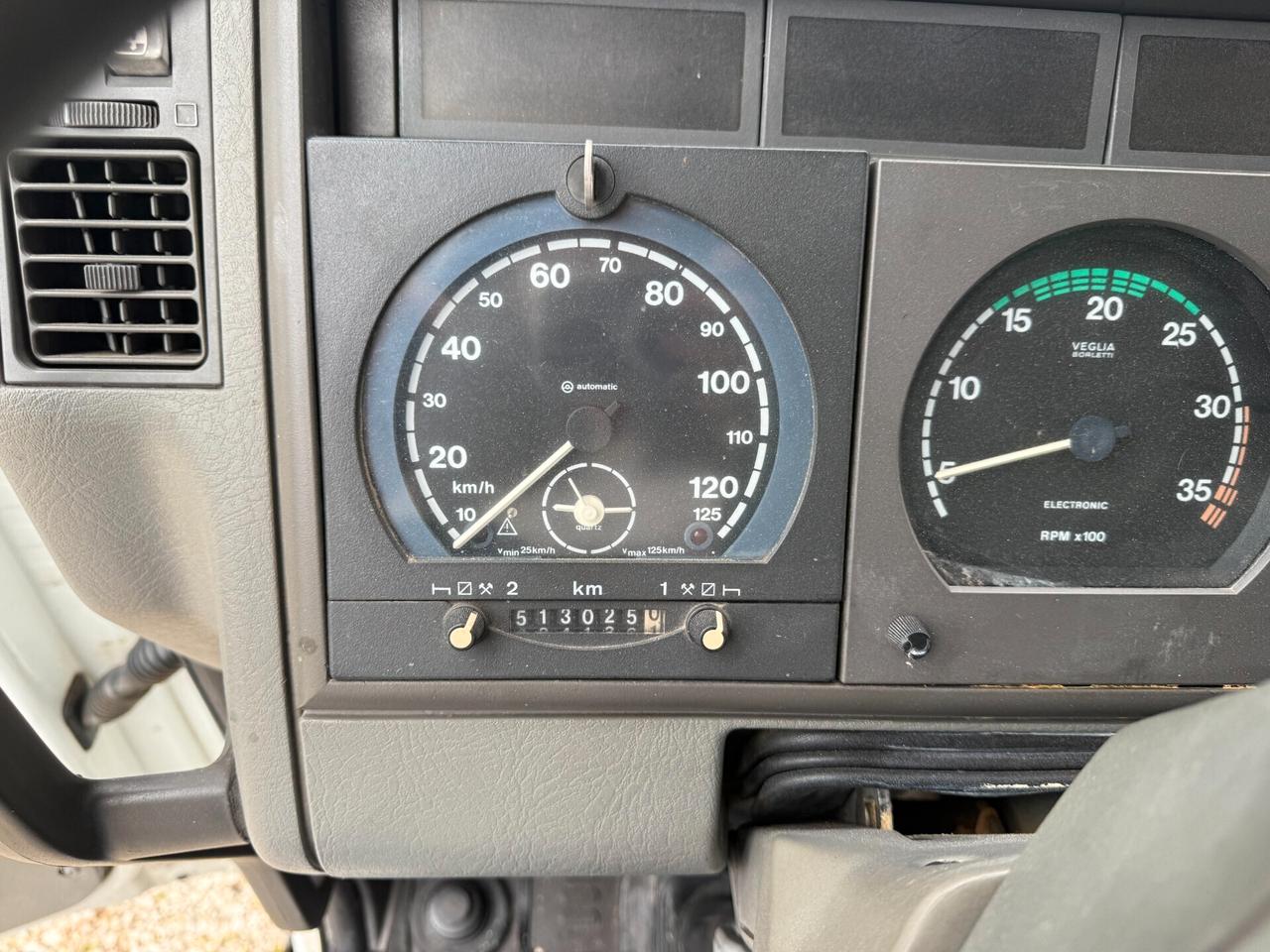 Iveco 80e21 pianale fi sso