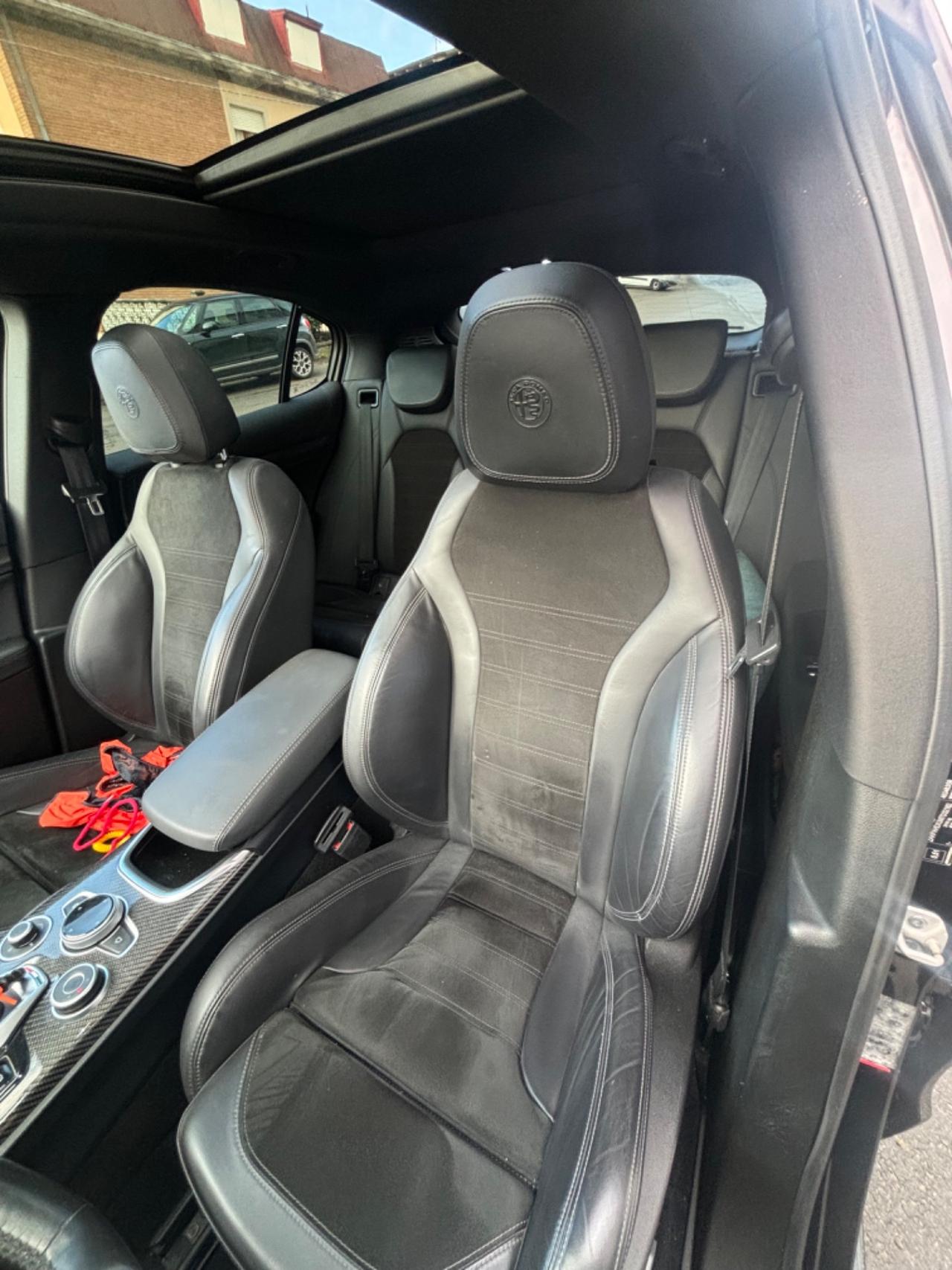 Alfa Romeo Stelvio 2.2 Turbodiesel 210 CV AT8 Q4 Veloce Tì