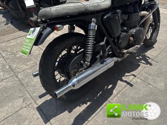 TRIUMPH Bonneville T100 black