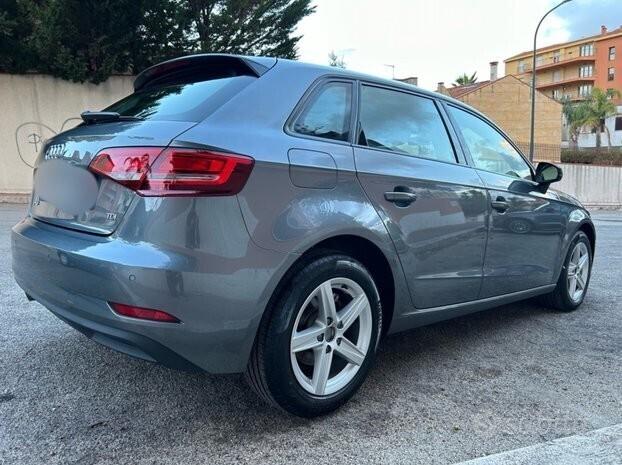 Audi A3 SPB 1.6 tdi stronic unico proprietario