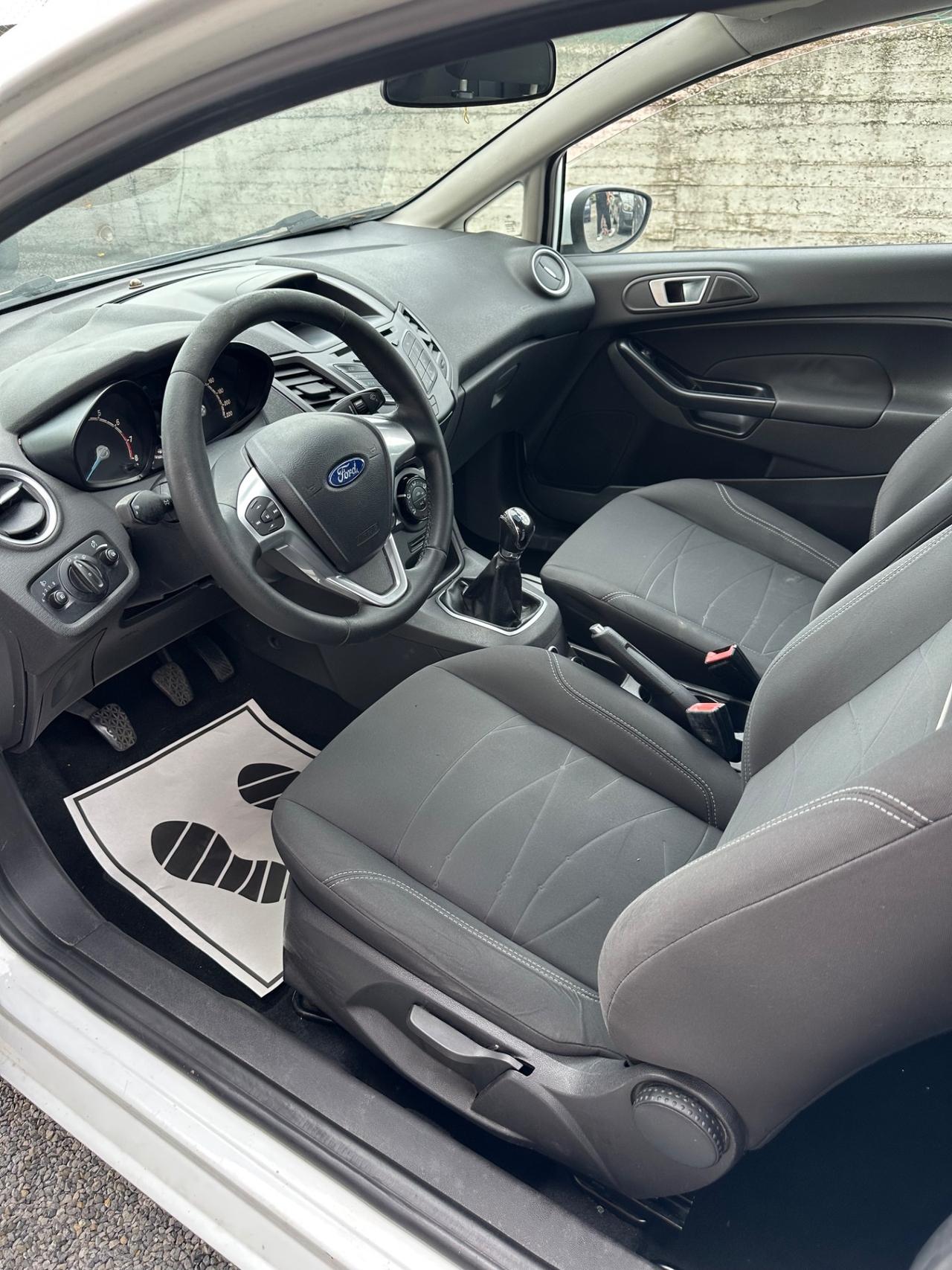 Ford Fiesta 1.4 3p. Bz.- GPL Titanium
