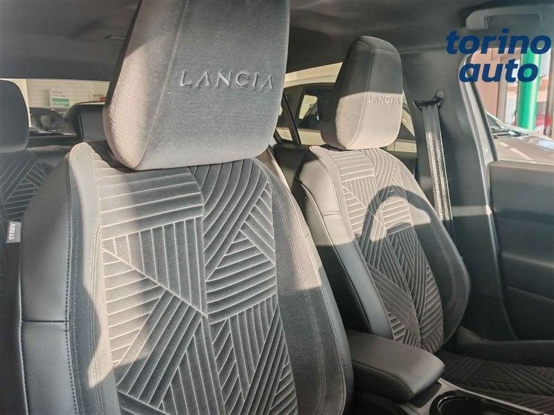 Lancia Ypsilon Ypsilon Hybrid e-DCT LX