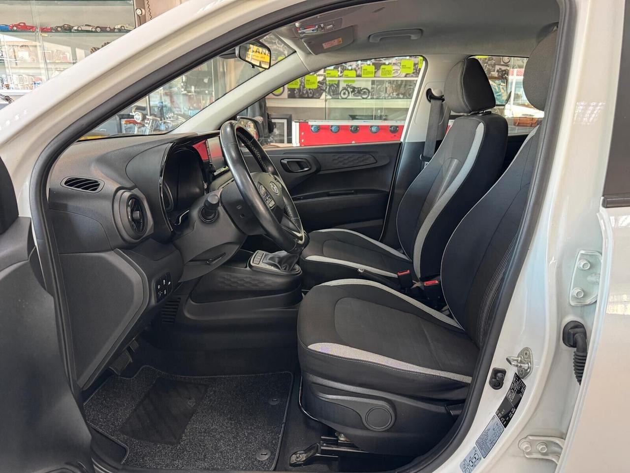 Hyundai i10 1.0 MPI Tech A/T PARI AL NUOVO FULL OPTIONAL