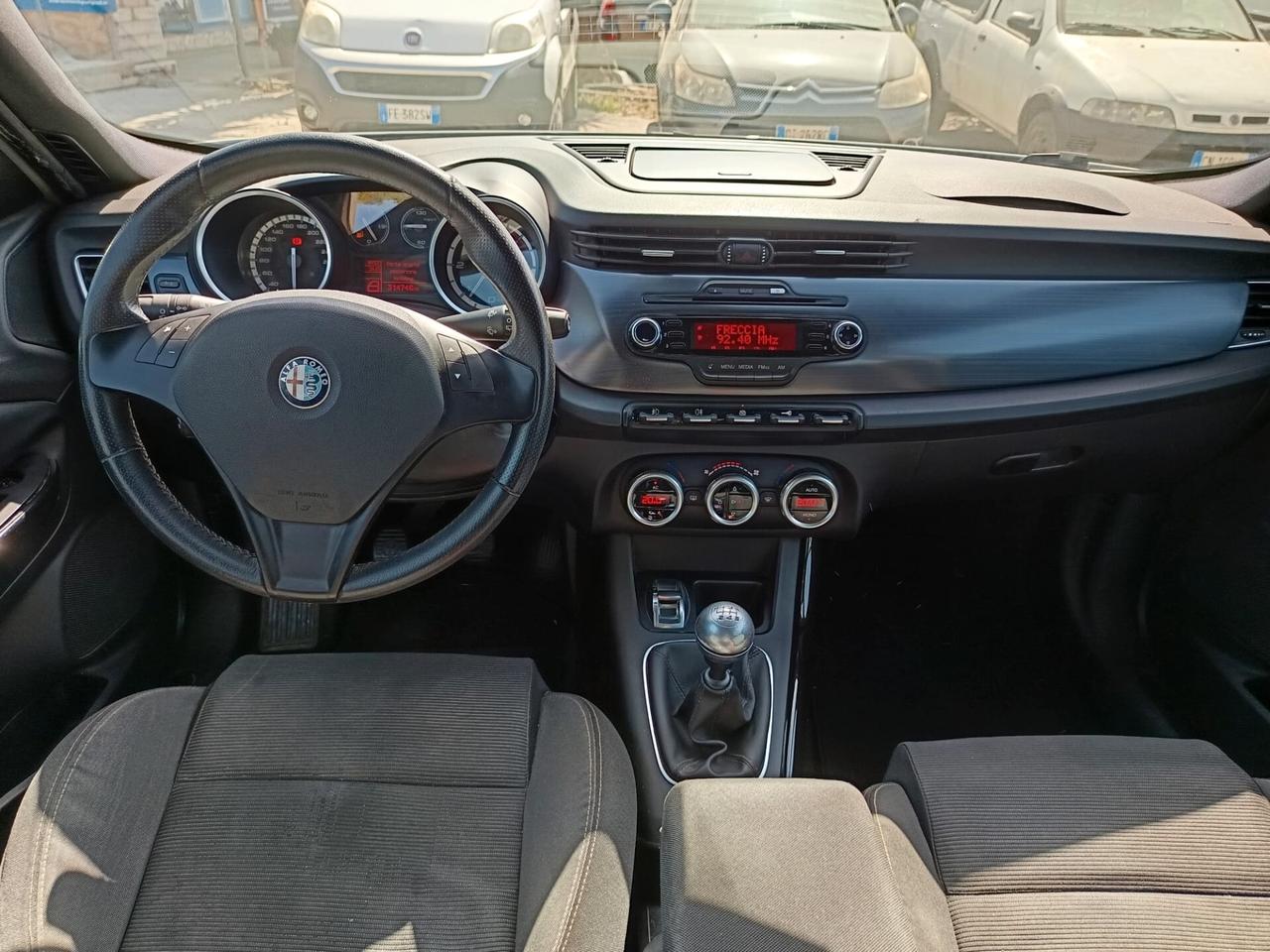Alfa Romeo Giulietta 2011 - 2.0 JTDm-2 140 CV LB AUTOMOBILI