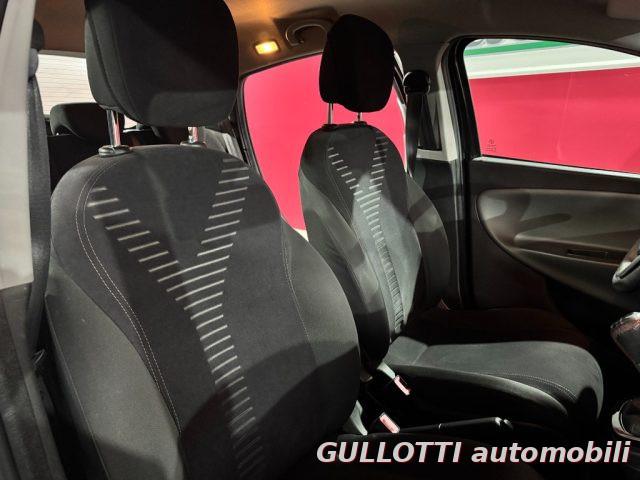 LANCIA Ypsilon 1.3 MJT 95CV Gold