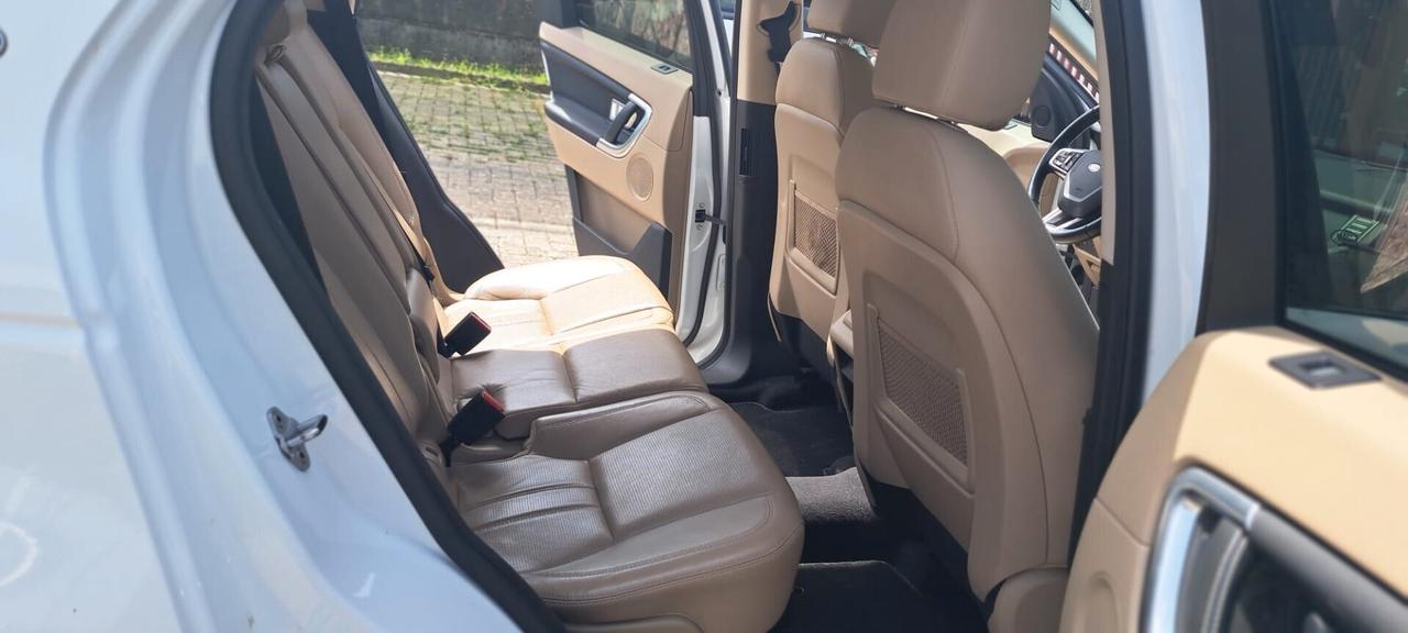 Land Rover Discovery Sport 2.0 TD4 150 CV HSE Luxury
