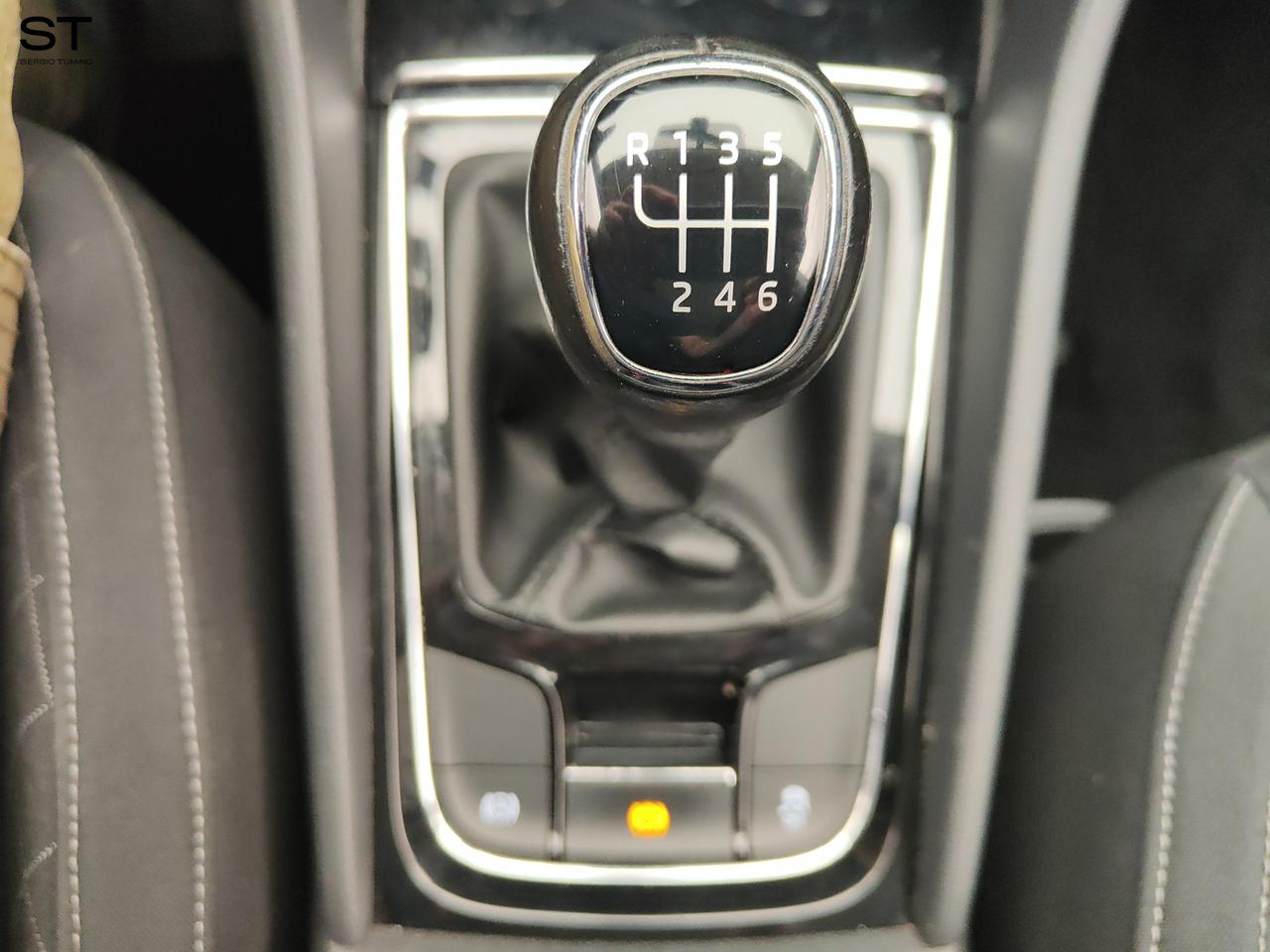 SKODA Karoq - Karoq 1.6 TDI SCR Ambition