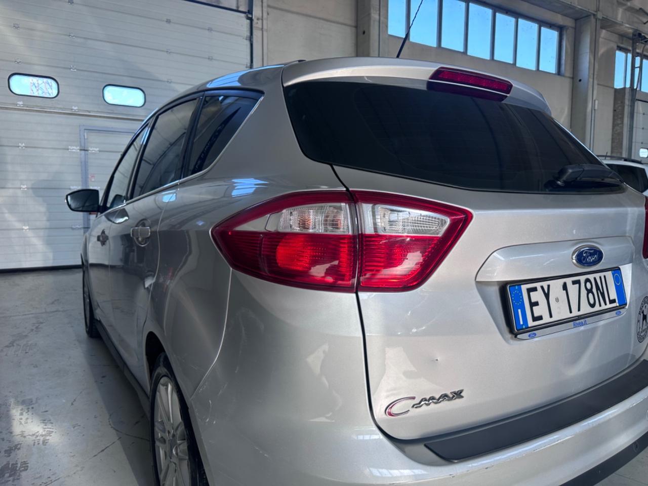 Ford C-Max 2.0 TDCi 115cv Powershift Titanium
