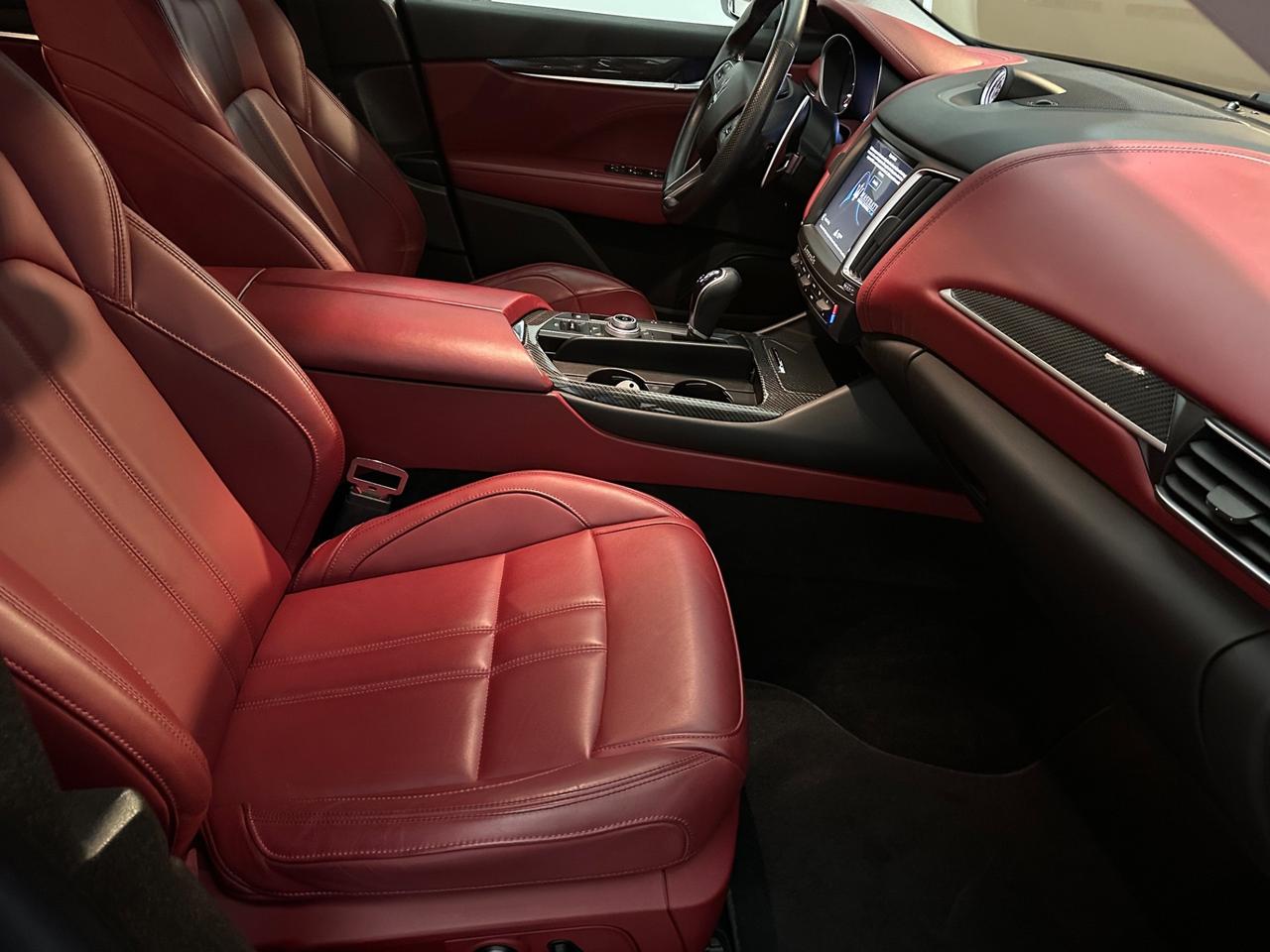 Maserati Levante V6 AWD Gransport