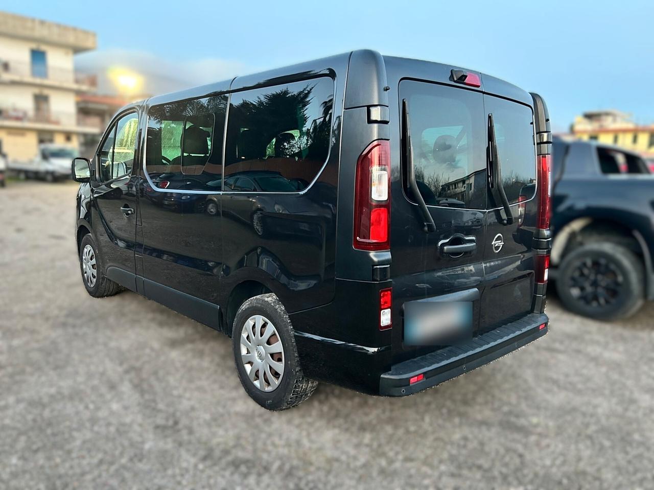 Opel Vivaro 1.6 CDTI 125CV 9 Posti - 2017 Motore Rotto