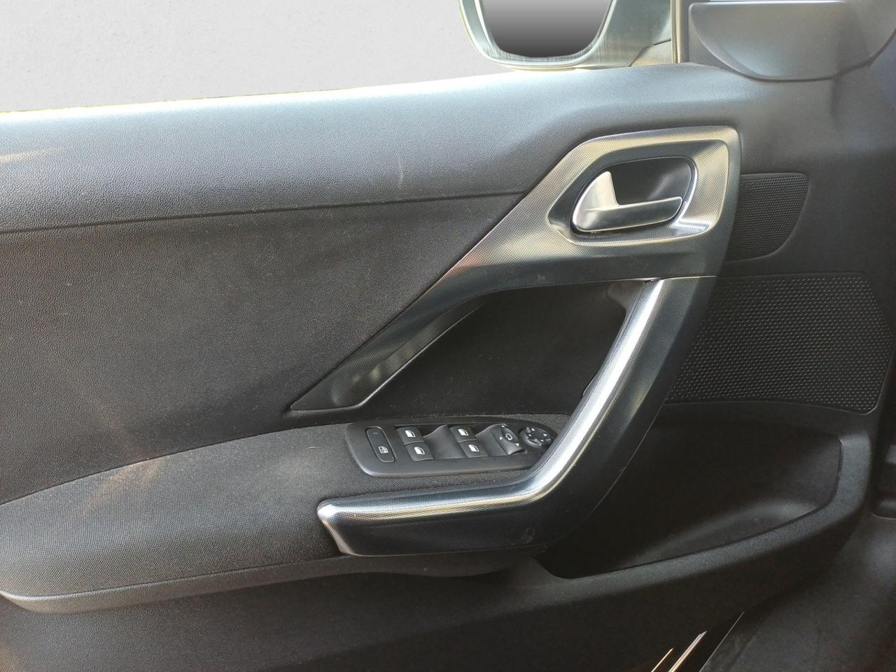 PEUGEOT 2008 - BlueHDi 120 EAT6 S&S Allure