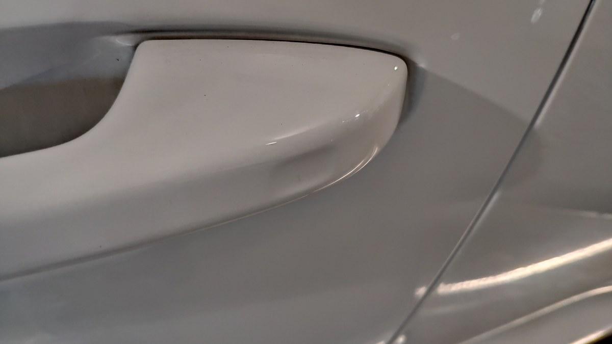 VOLVO Xc40 T2 Geartronic Momentum Pro N-1