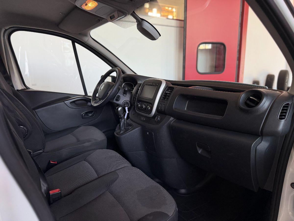 RENAULT TRAFIC 2.0 DCI 120CV PC-TN FURGONE ICE PLUS