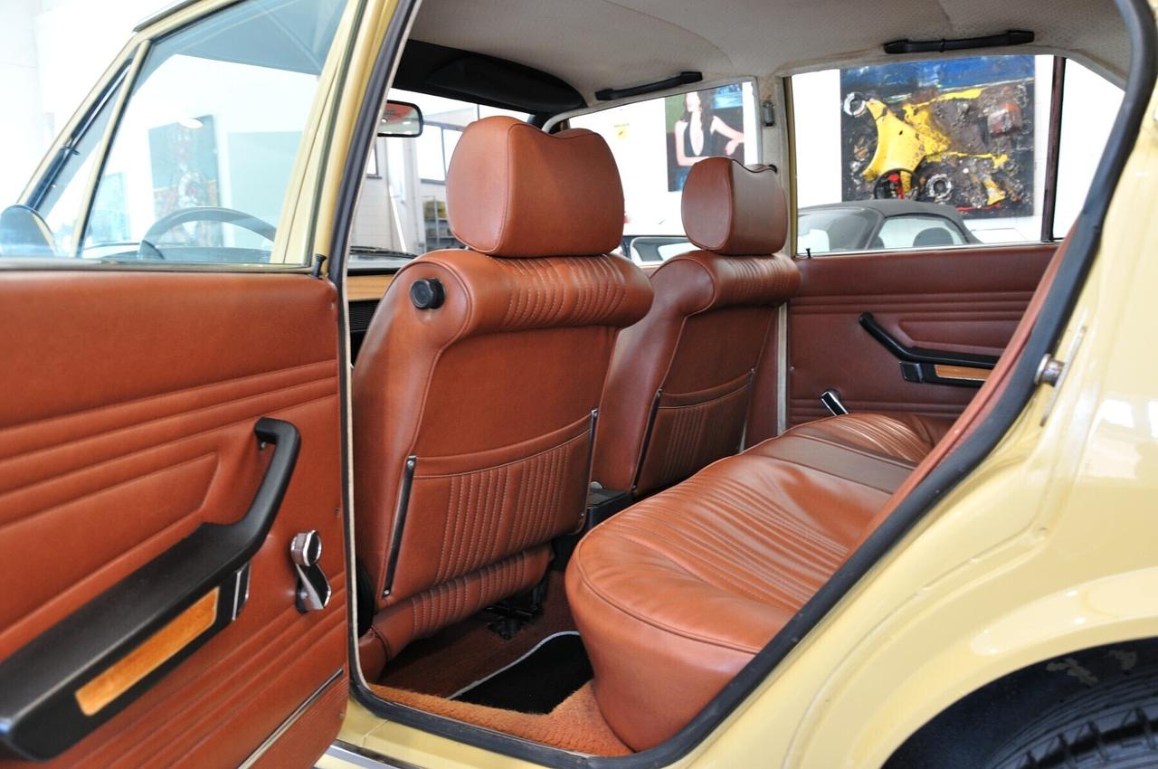 Alfa Romeo Alfetta 1.8 Giallo Piper ASI
