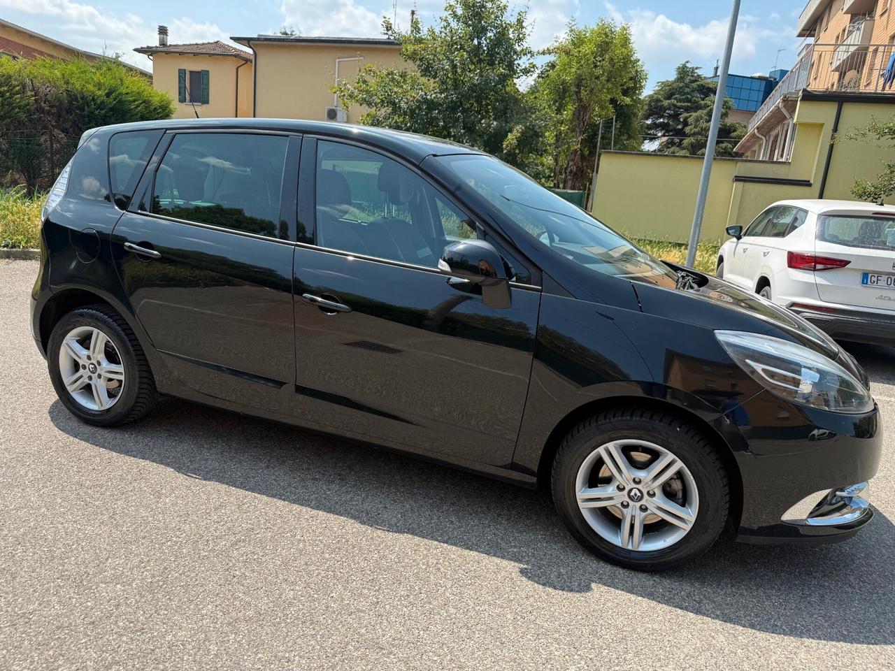 Renault Scenic X-Mod 1.5 dci - NAV. - 12 MESI DI GARANZIA -