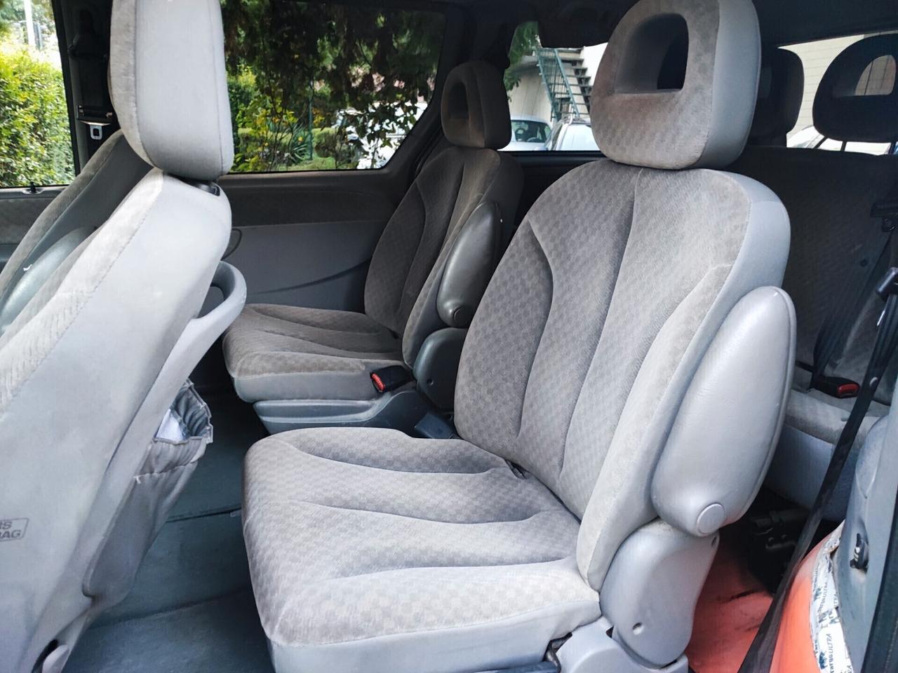 Chrysler Voyager 2.5 CRD 7 posti