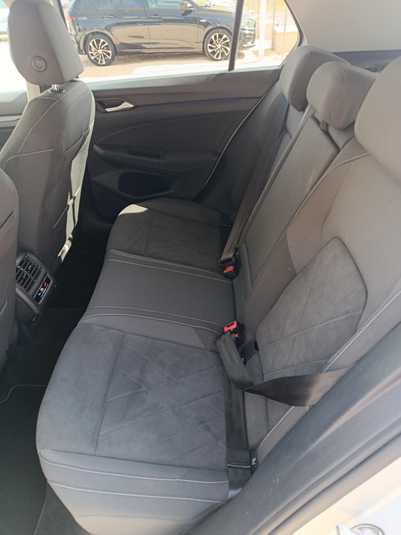 Volkswagen Golf 2.0 TDI AUTOMATICA Style