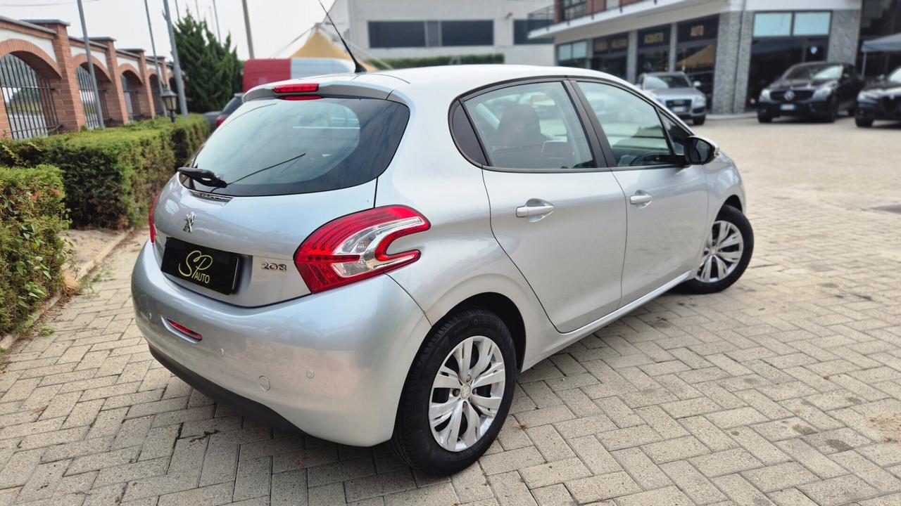Peugeot 208 1.2BENZ/60KW/ 82 CV 5 porte /OK NEOPATENTATI