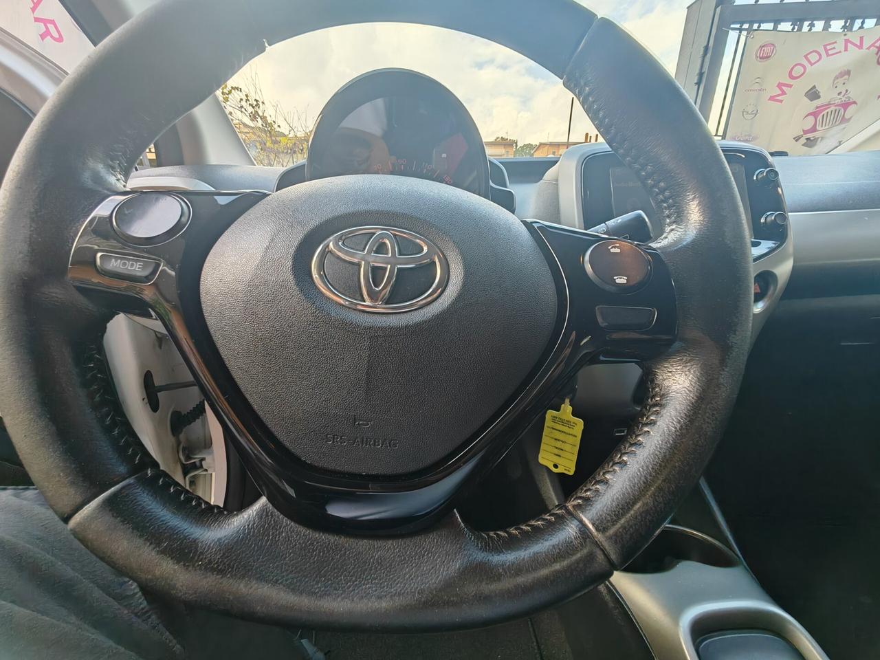 Toyota Aygo 1.0 VVT-i 69 CV 5 PORTE AUTOMATICA