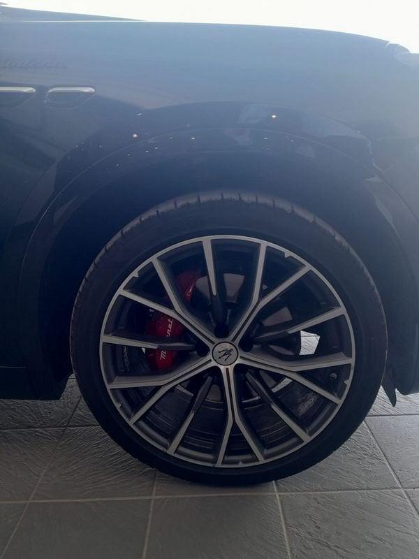 Maserati Grecale 2.0 mhev Modena 330cv auto