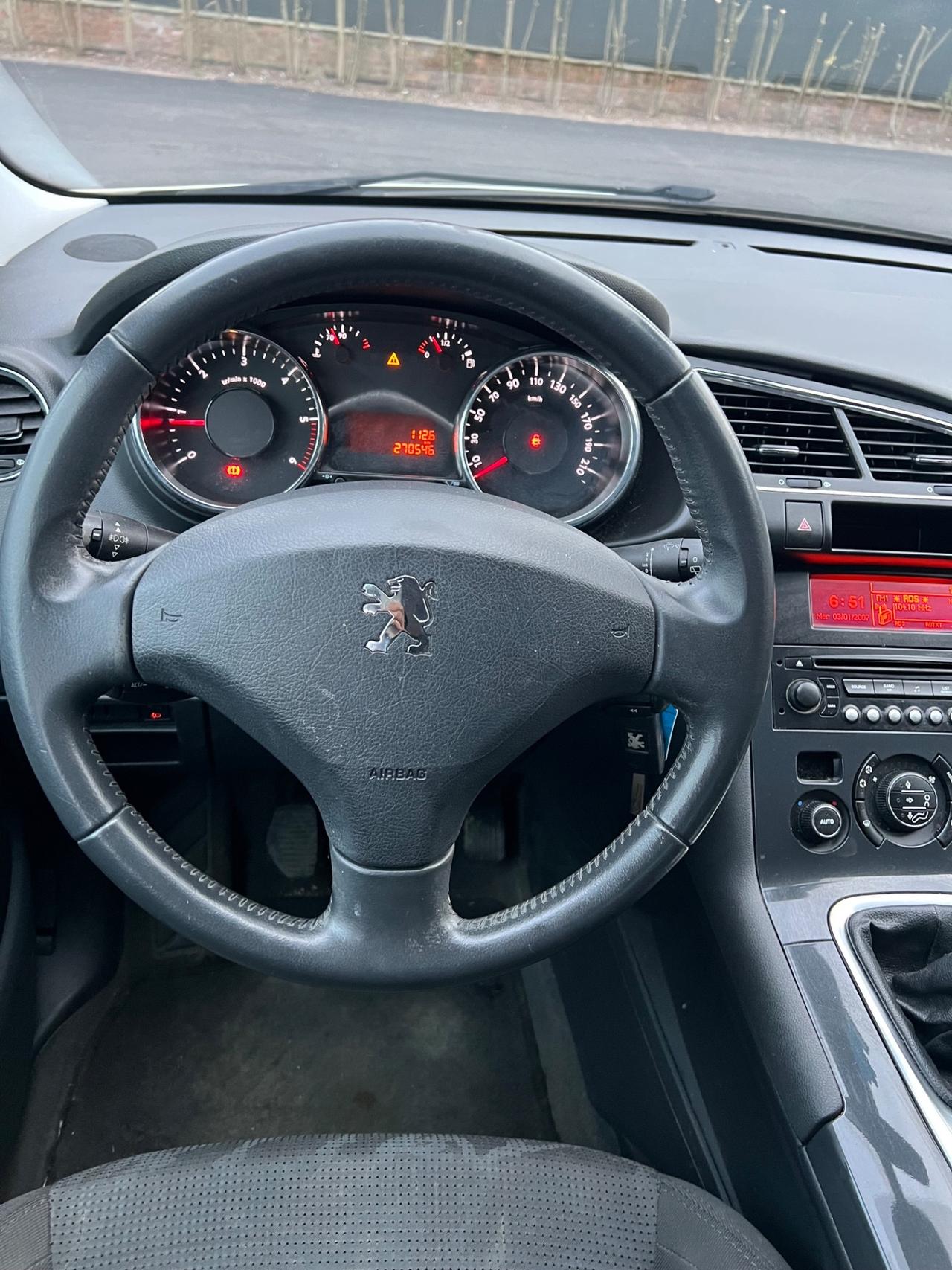 Peugeot 3008 1.6 HDi 112CV Tecno