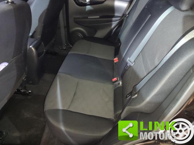 NISSAN Qashqai 1.5 dCi N-Connecta
