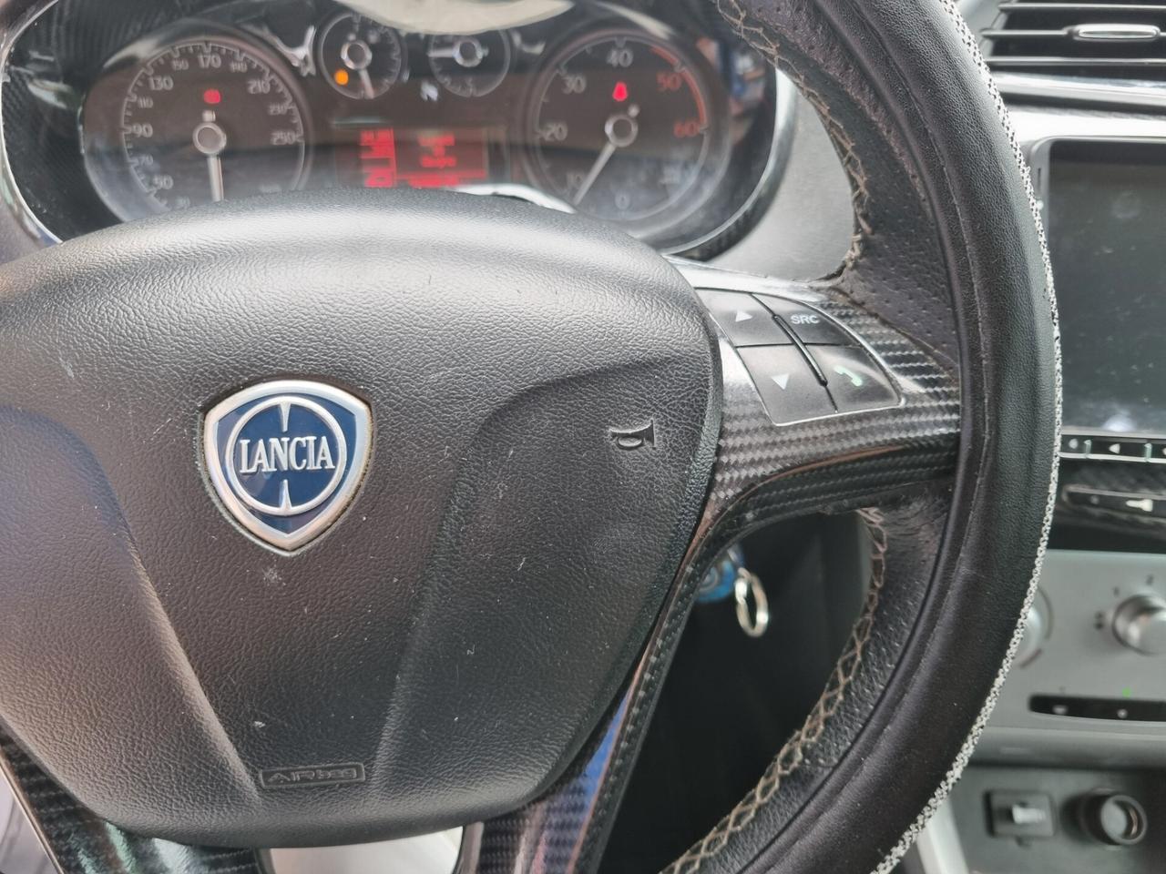 Lancia Delta 1.6 MJT DPF Platino