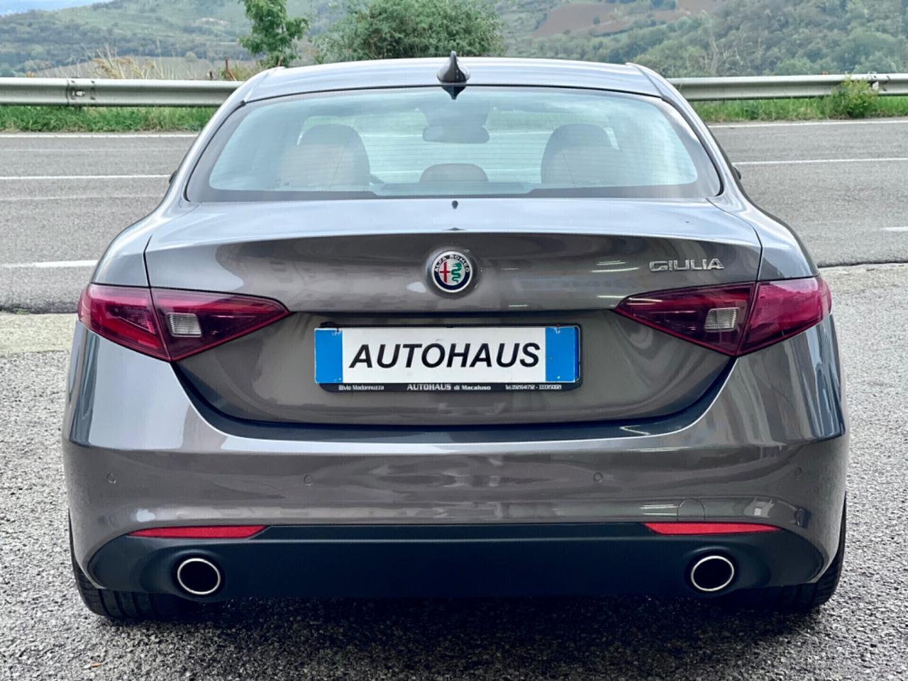 Alfa Romeo Giulia 2.2 Jtdm 180cv Q2 AT8 Super R19/LED